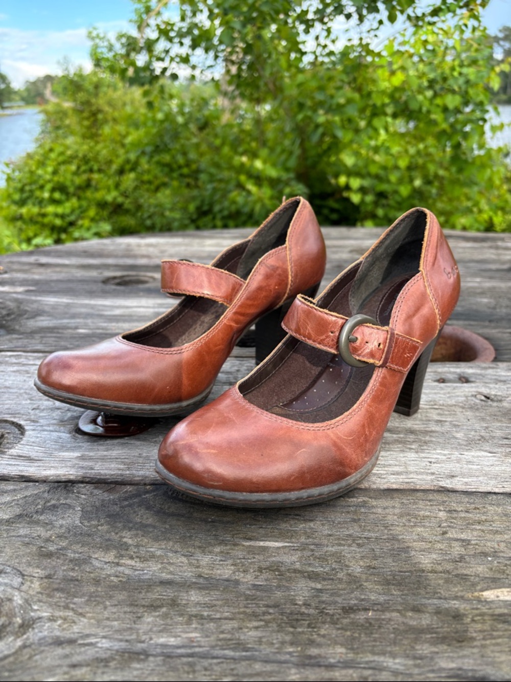 b.o.c. Women's Sz6.5 Brown Mary Jane Heels with Buckle#322